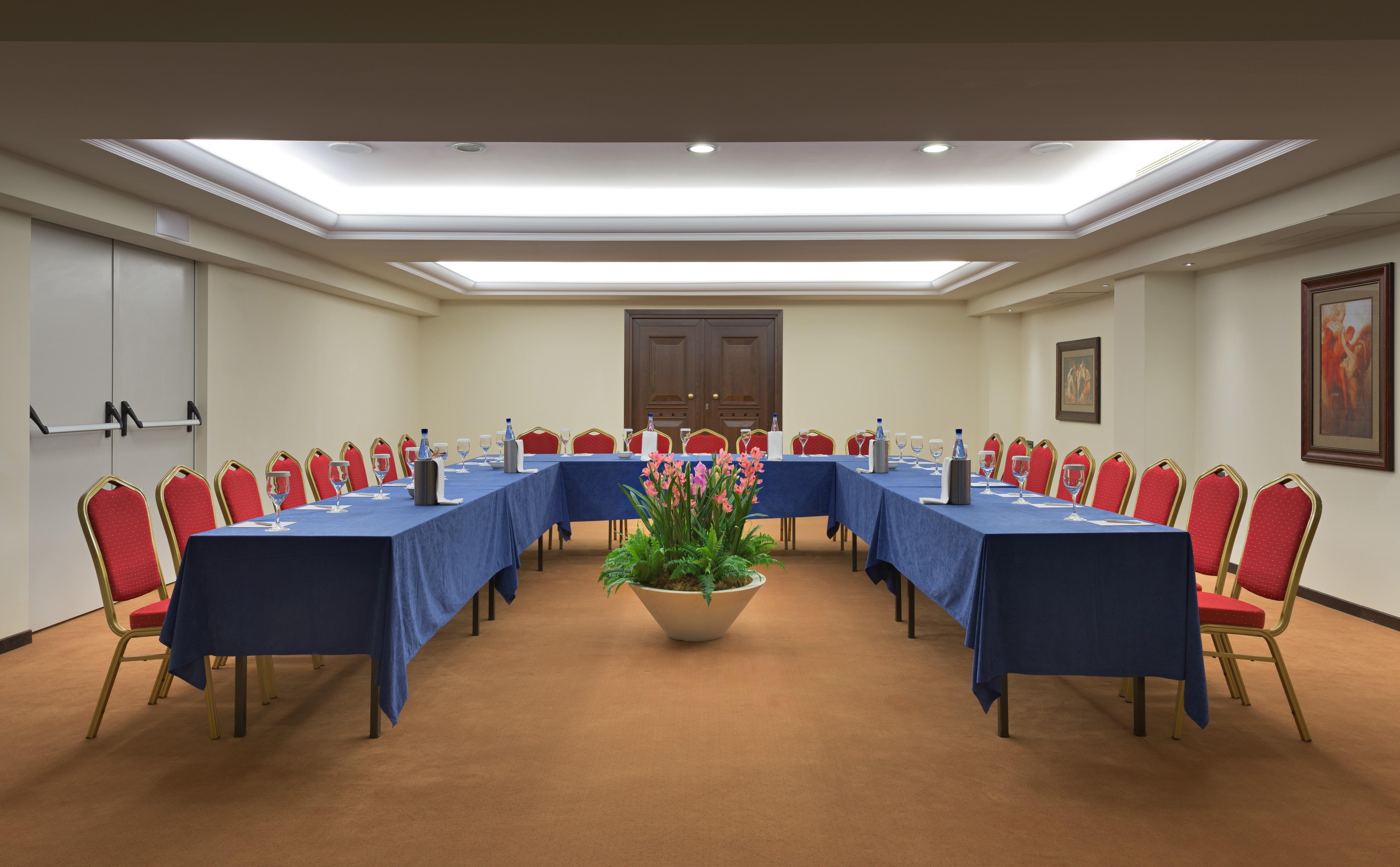 La Marquise Luxury Complex Resort