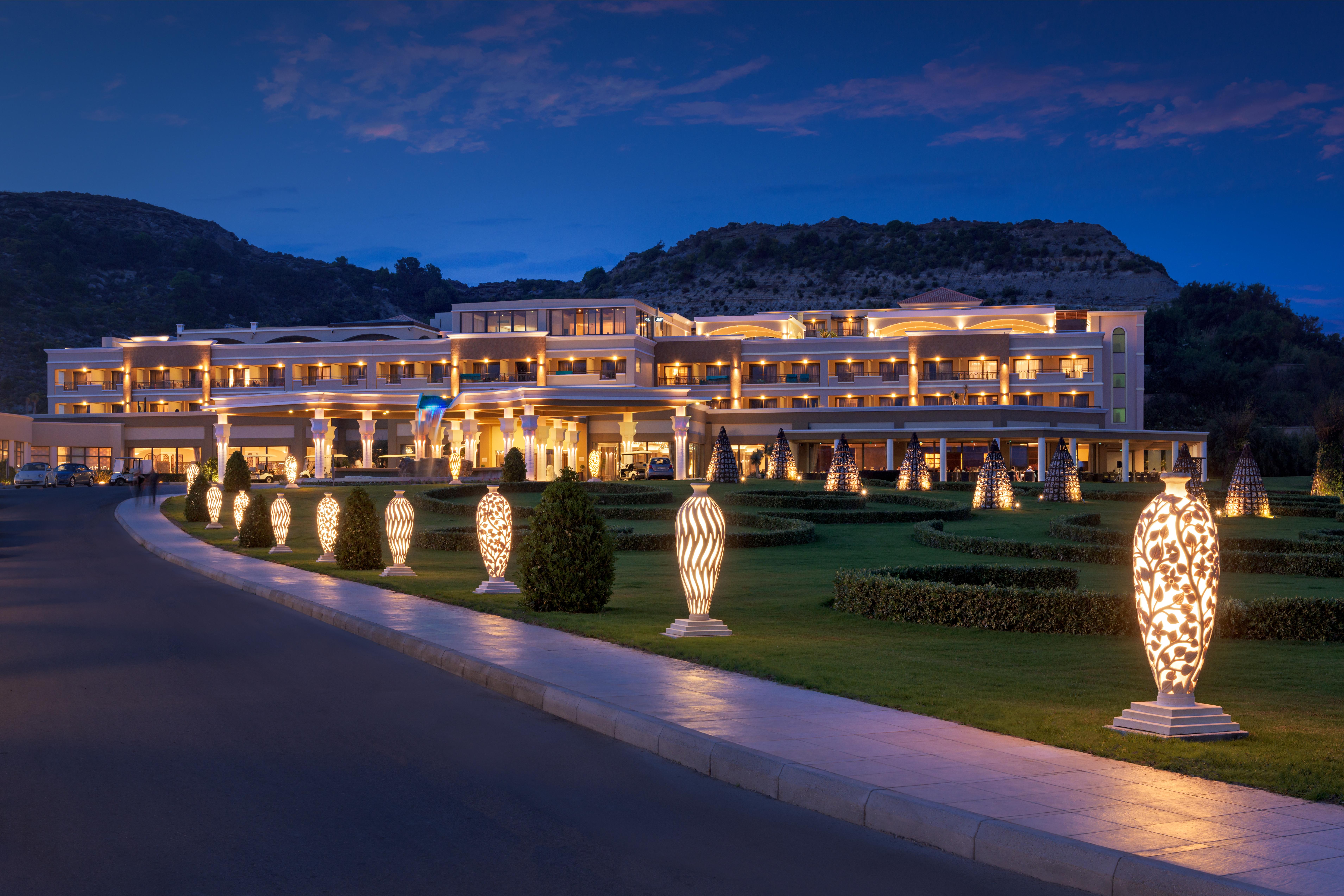 Resort La Marquise Luxury Complex 5*