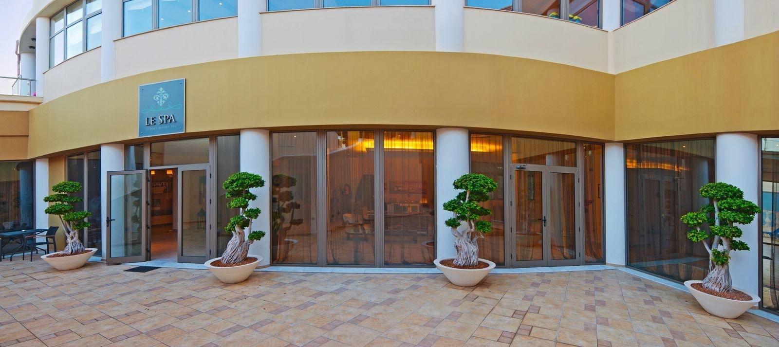 La Marquise Luxury Complex Feriested